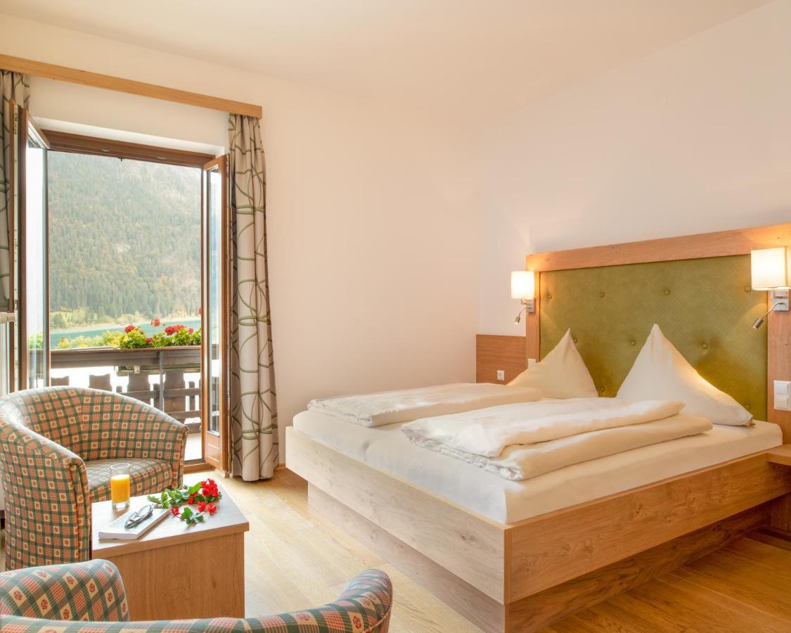 Hotel Nagglerhof Am Weissensee Zewnętrze zdjęcie