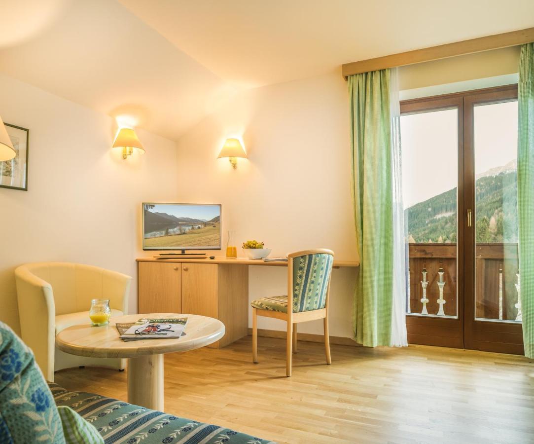 Hotel Nagglerhof Am Weissensee Zewnętrze zdjęcie